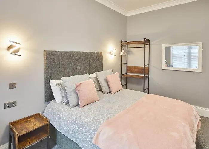 Ground Floor Scarborough